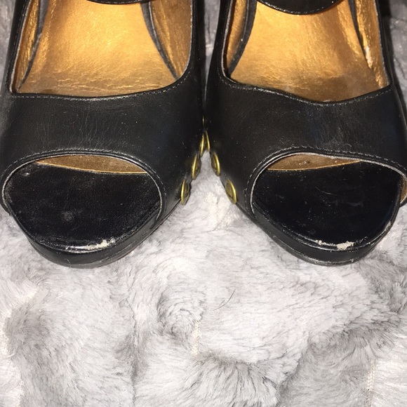 Sz 8 Zodiac America wedge with metal stud detail - Picture 2 of 5